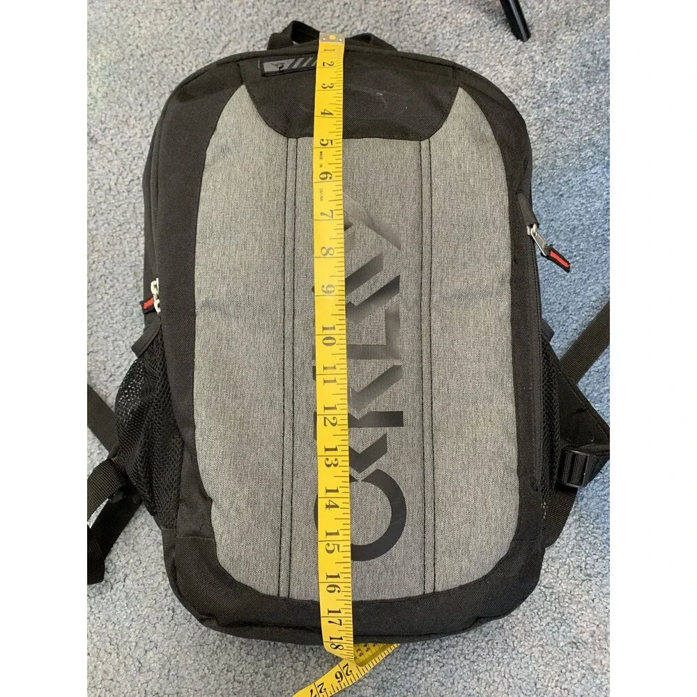 Oakley Enduro Backpack Hiking School Black/Gray Bag Travel
